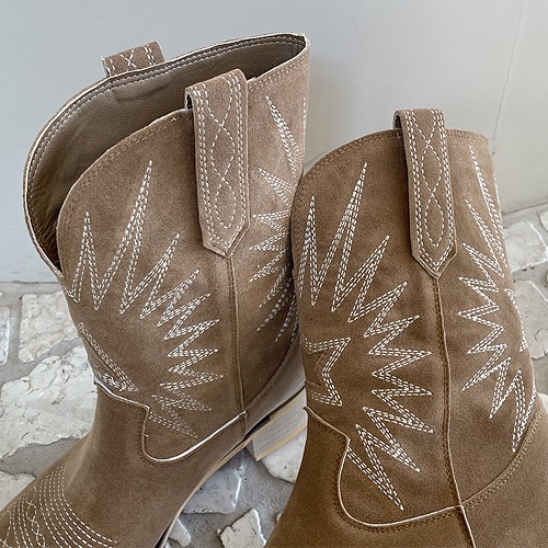 Embroidered western boots