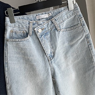 Unbalance cut jeans 49000