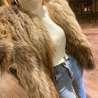 Knitting real raccoon fur jacket (Natural brown) 608,000